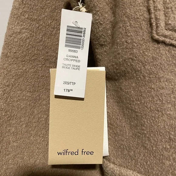 Wilfred Tan Utility Jacket with Versatile Design - Picture 4 of 6